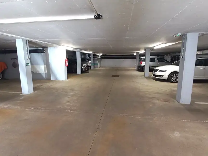 Prodej garážového stání 13 m², Jindřichův Hradec – náhled fotky 3