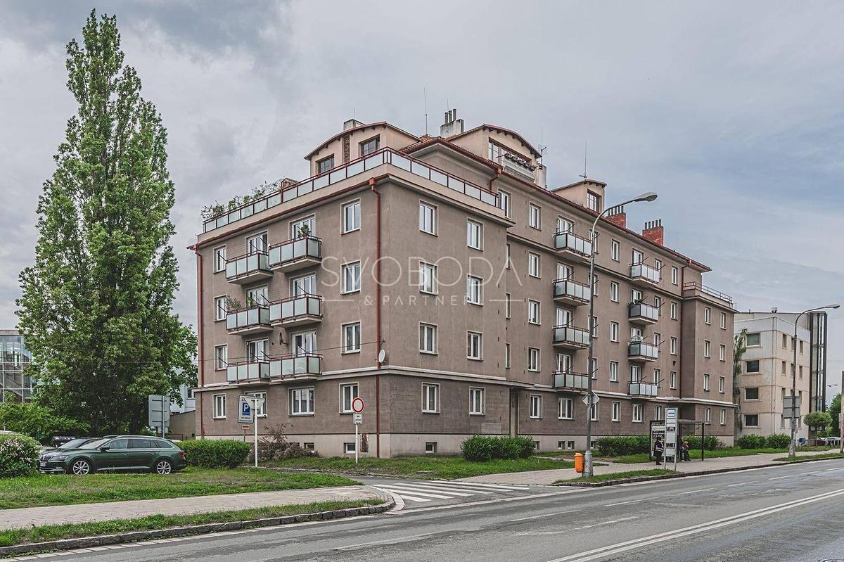 Pronájem bytu 3+kk 107 m² – fotografie 3