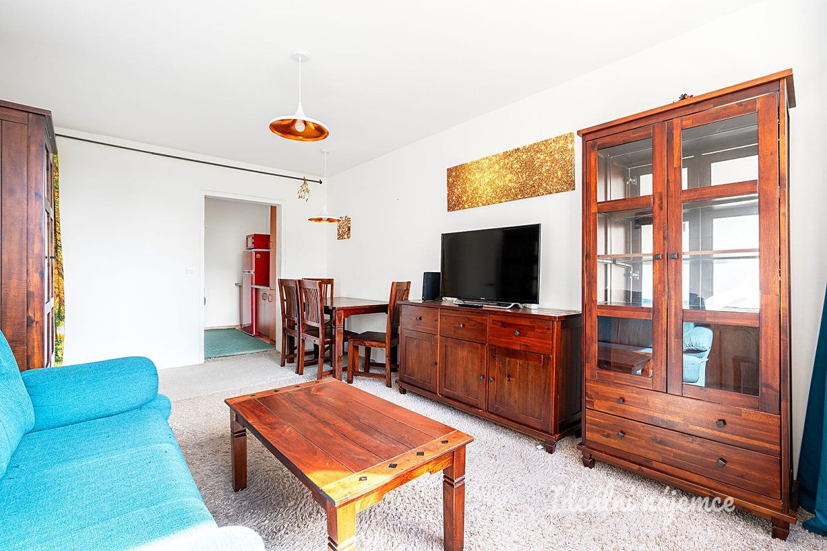 Pronájem bytu 2+kk 42 m² – fotografie 2