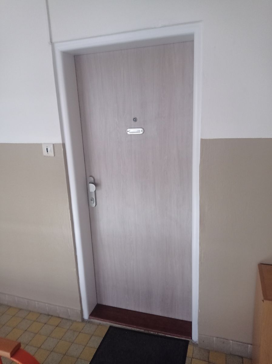 Pronájem bytu 1+kk 27 m²