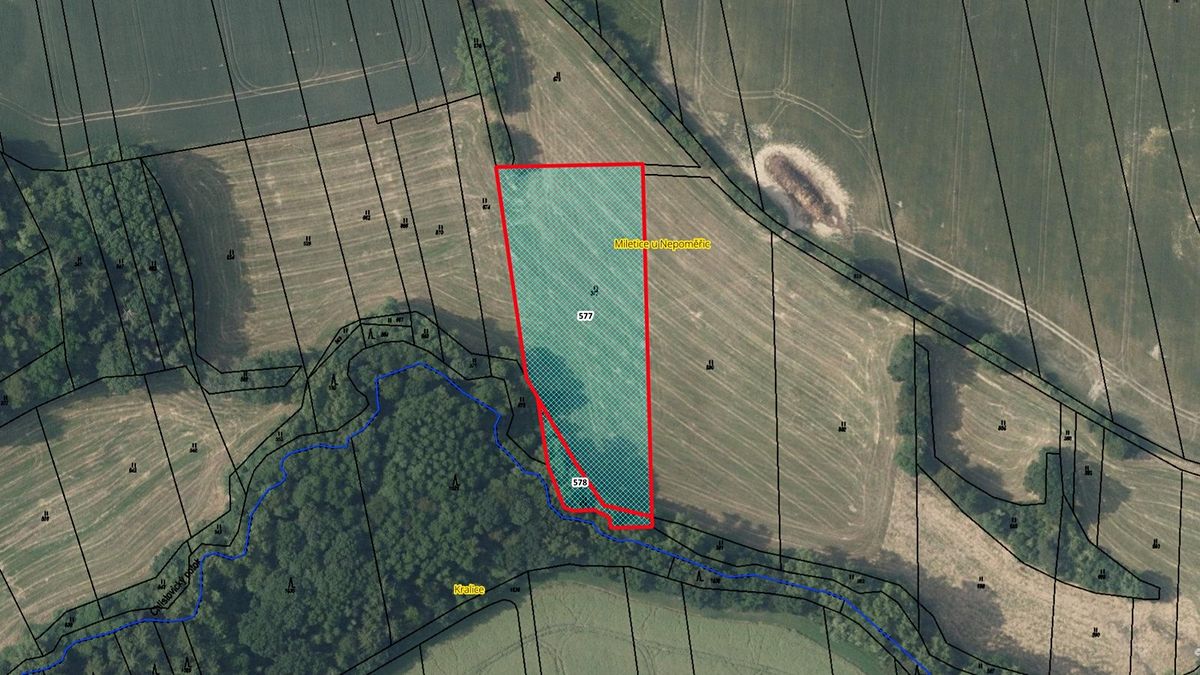 Prodej pole 7161 m²