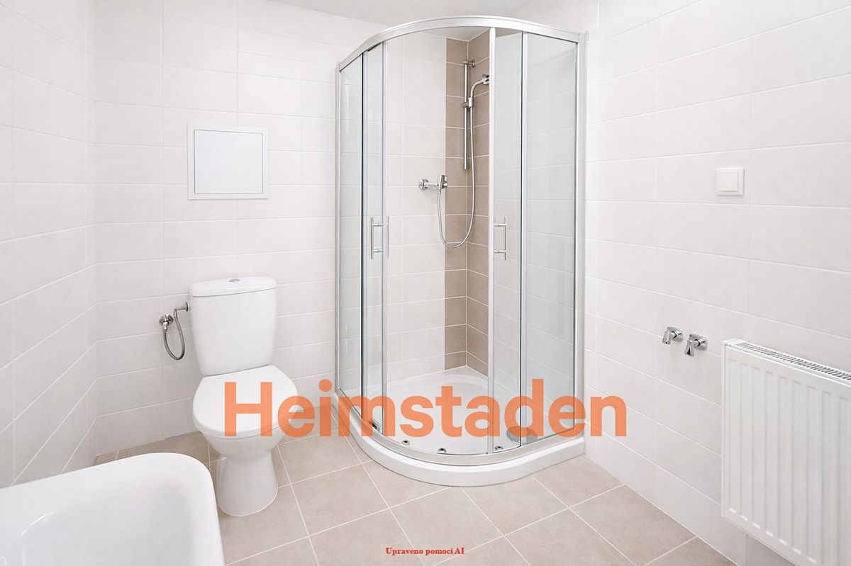 Pronájem bytu 2+kk 38 m² – fotografie 3