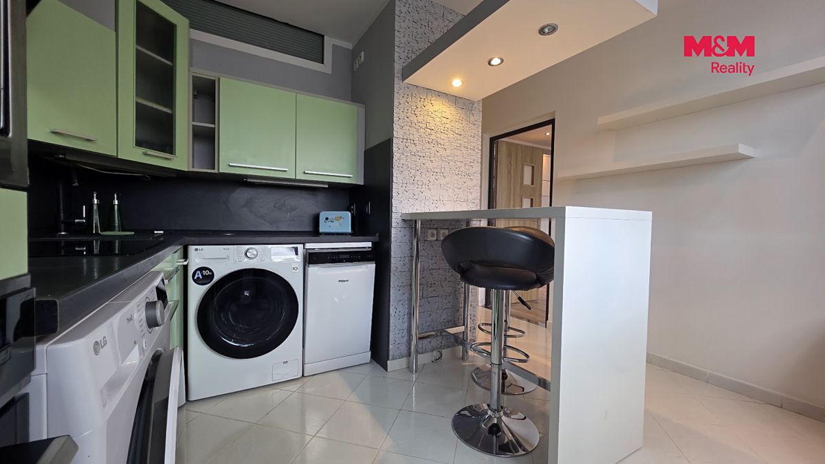 Pronájem bytu 1+1 37 m² – fotografie 5