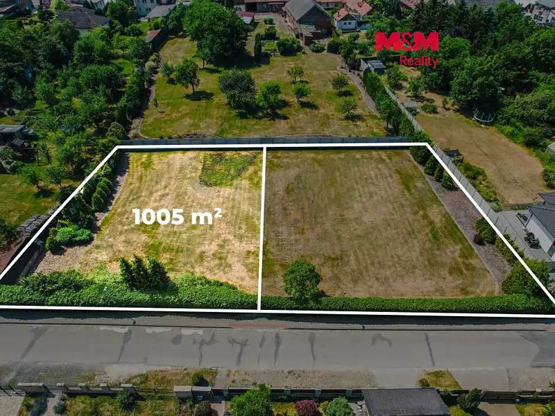 Prodej stavebního pozemku 1005 m², Martinice – náhled fotky 1