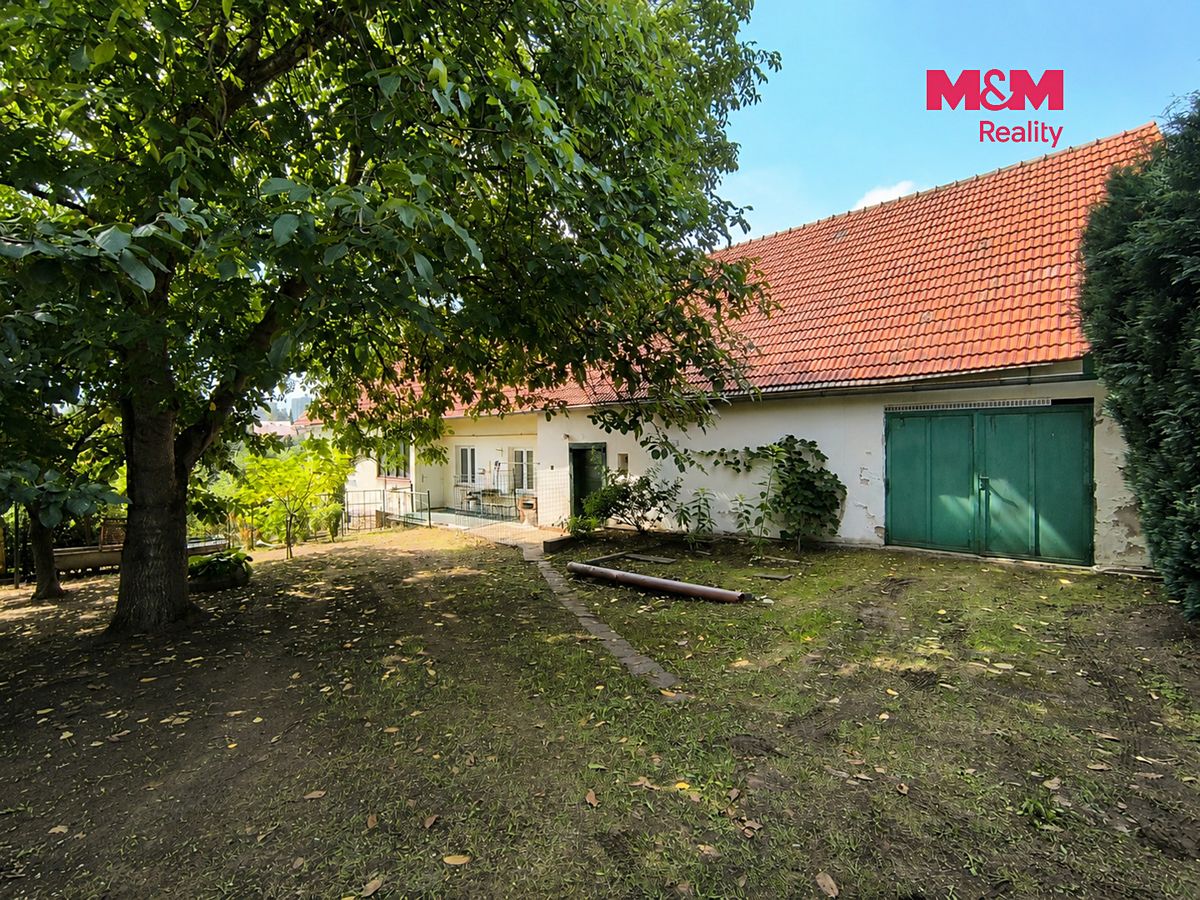 Prodej rodinného domu 95 m², pozemek 631 m² – fotografie 2