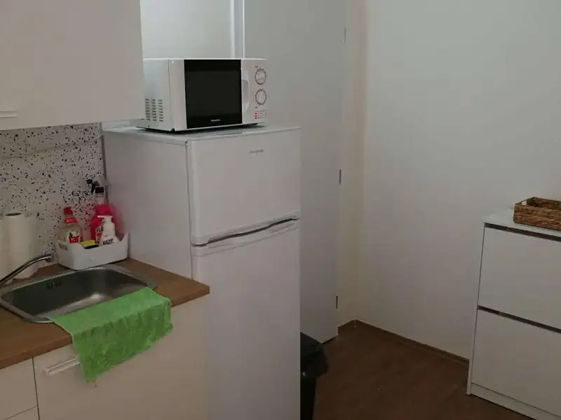 Pronájem bytu 1+kk 22 m², Most – náhled fotky 3