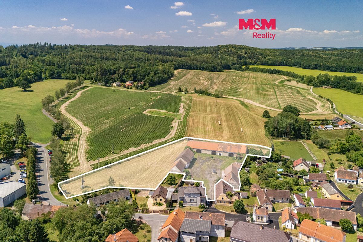 Prodej rodinného domu 169 m², pozemek 16101 m²