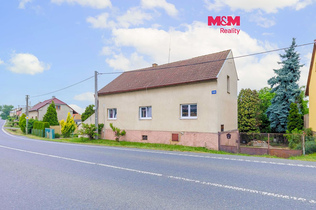 Prodej rodinného domu 100 m², pozemek 973 m²
