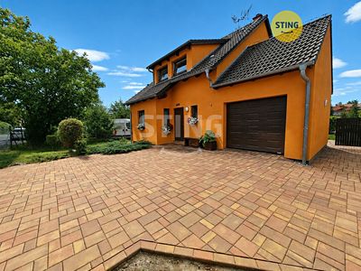 Prodej rodinného domu 175 m², pozemek 800 m²