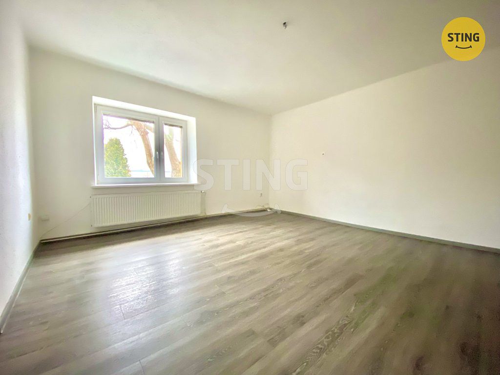 Pronájem bytu 1+1 61 m² – fotografie 2