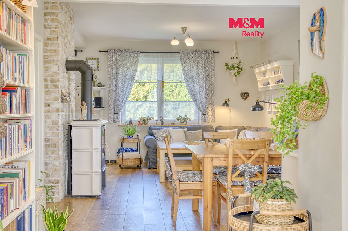 Prodej rodinného domu 151 m², pozemek 1056 m²