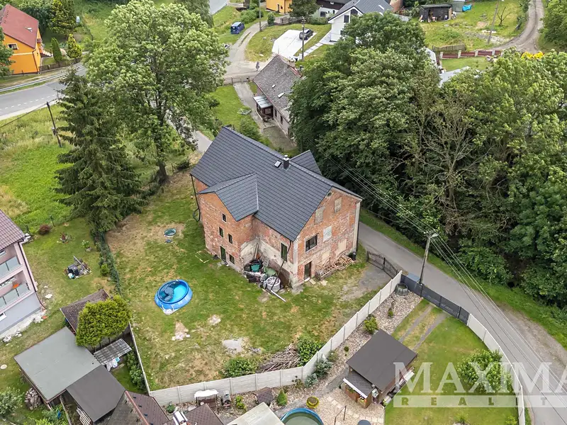 Prodej rodinného domu 269 m², pozemek 798 m², Volfartice – náhled fotky 2