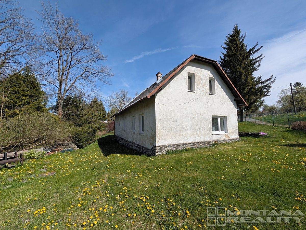 Prodej rodinného domu 150 m², pozemek 870 m² – fotografie 4
