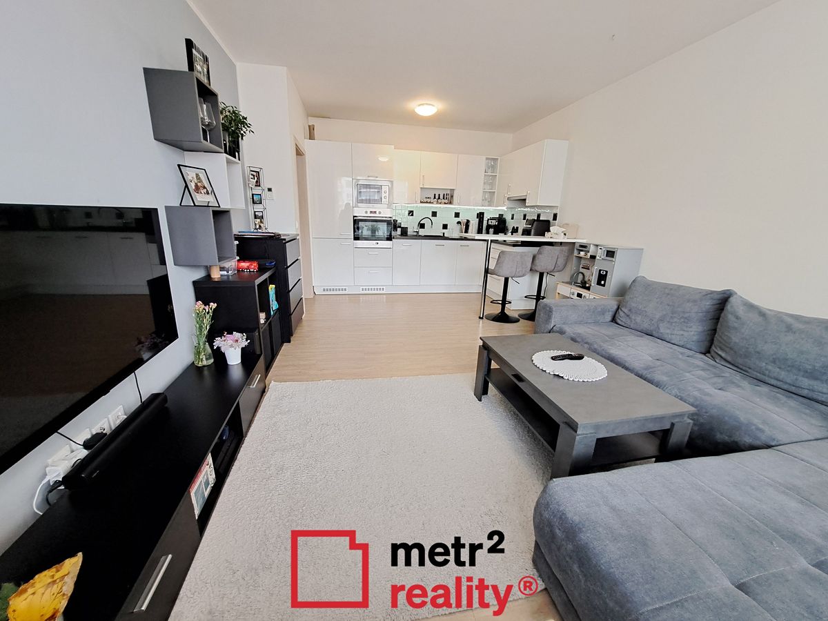 Pronájem bytu 2+kk 67 m² – fotografie 2