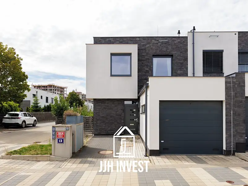 Prodej rodinného domu 125 m², pozemek 297 m², Praha – náhled fotky 3