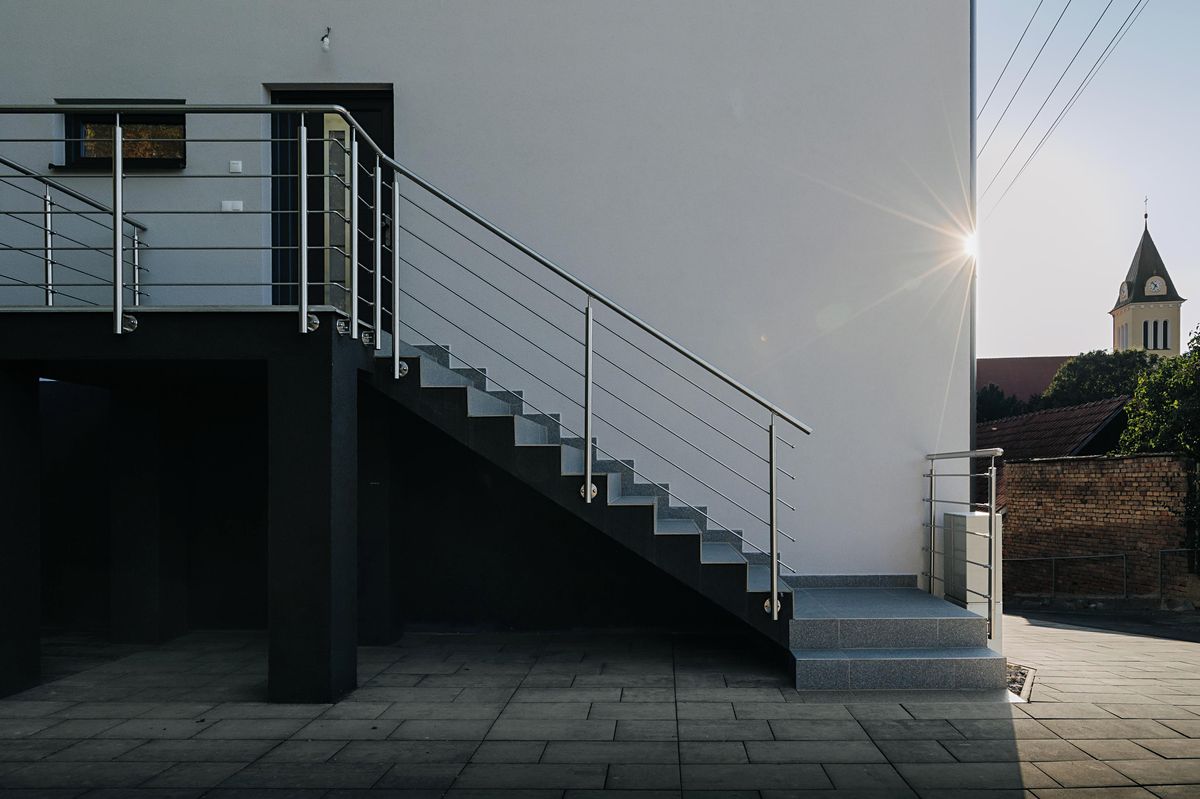 Prodej rodinného domu 255 m², pozemek 233 m² – fotografie 5