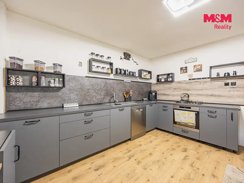 Prodej rodinného domu 159 m², pozemek 2348 m², Česká Metuje – náhled fotky 3