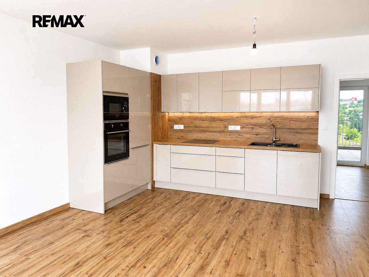 Prodej bytu 4+kk 102 m²