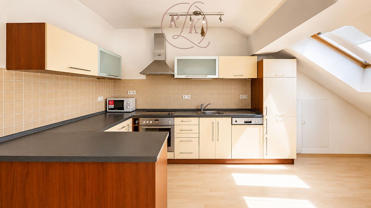 Prodej bytu 5+kk 178 m² – fotografie 3