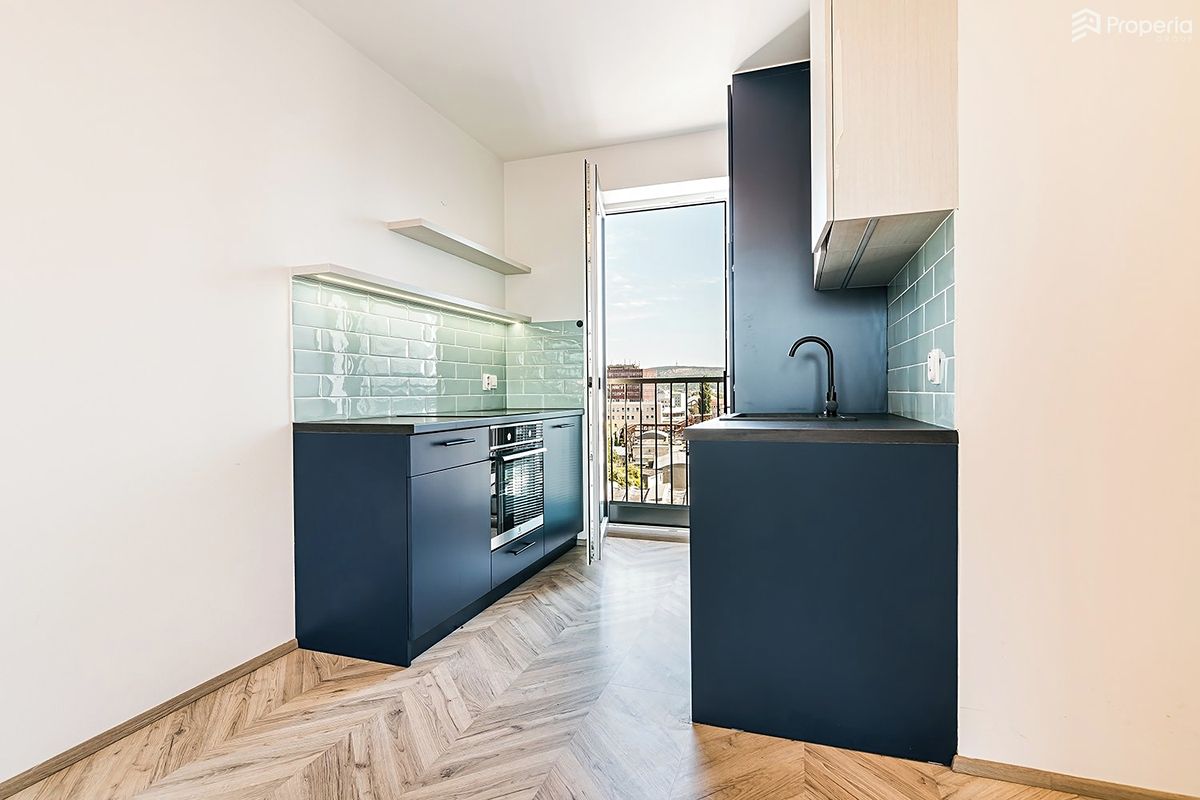 Pronájem bytu 1+kk 36 m² – fotografie 2