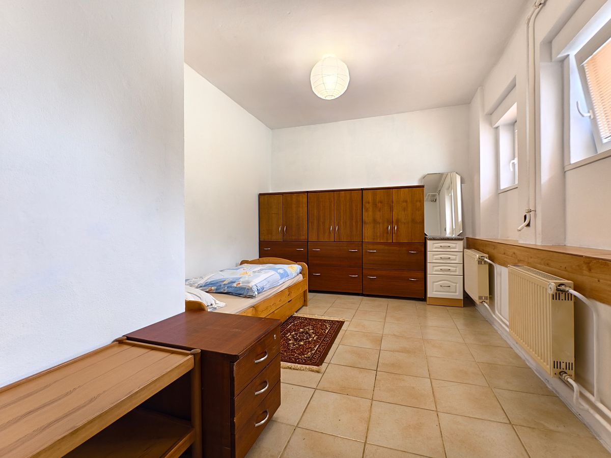 Pronájem bytu 1+1 30 m² – fotografie 4