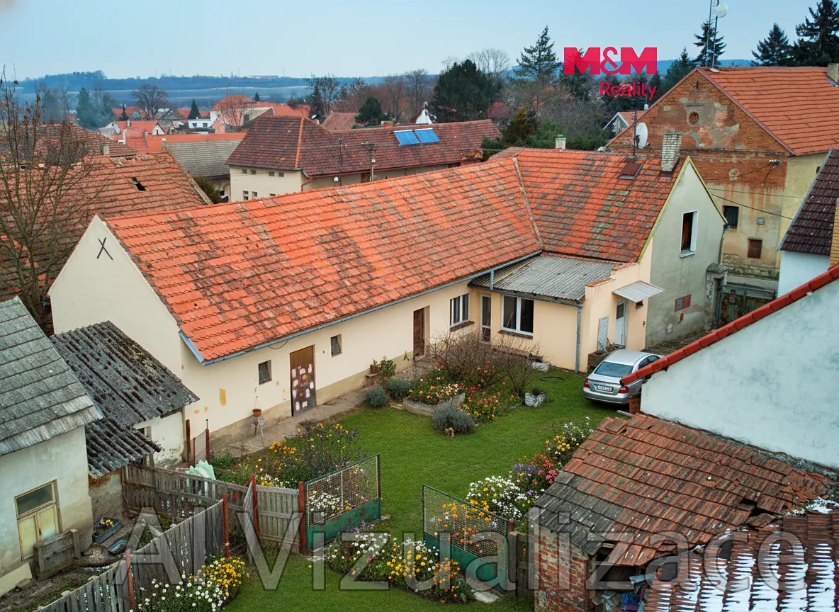 Prodej rodinného domu 88 m², pozemek 914 m²