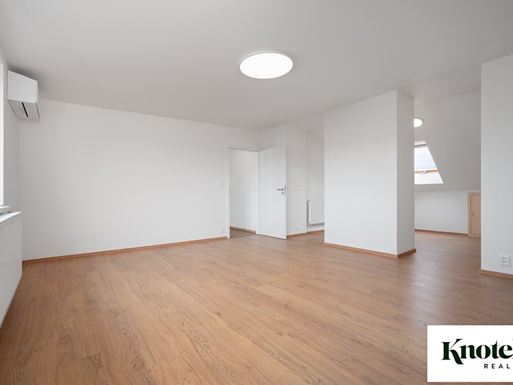 Wohnung 6+ zur Miete, 400 m² (25 von 34)