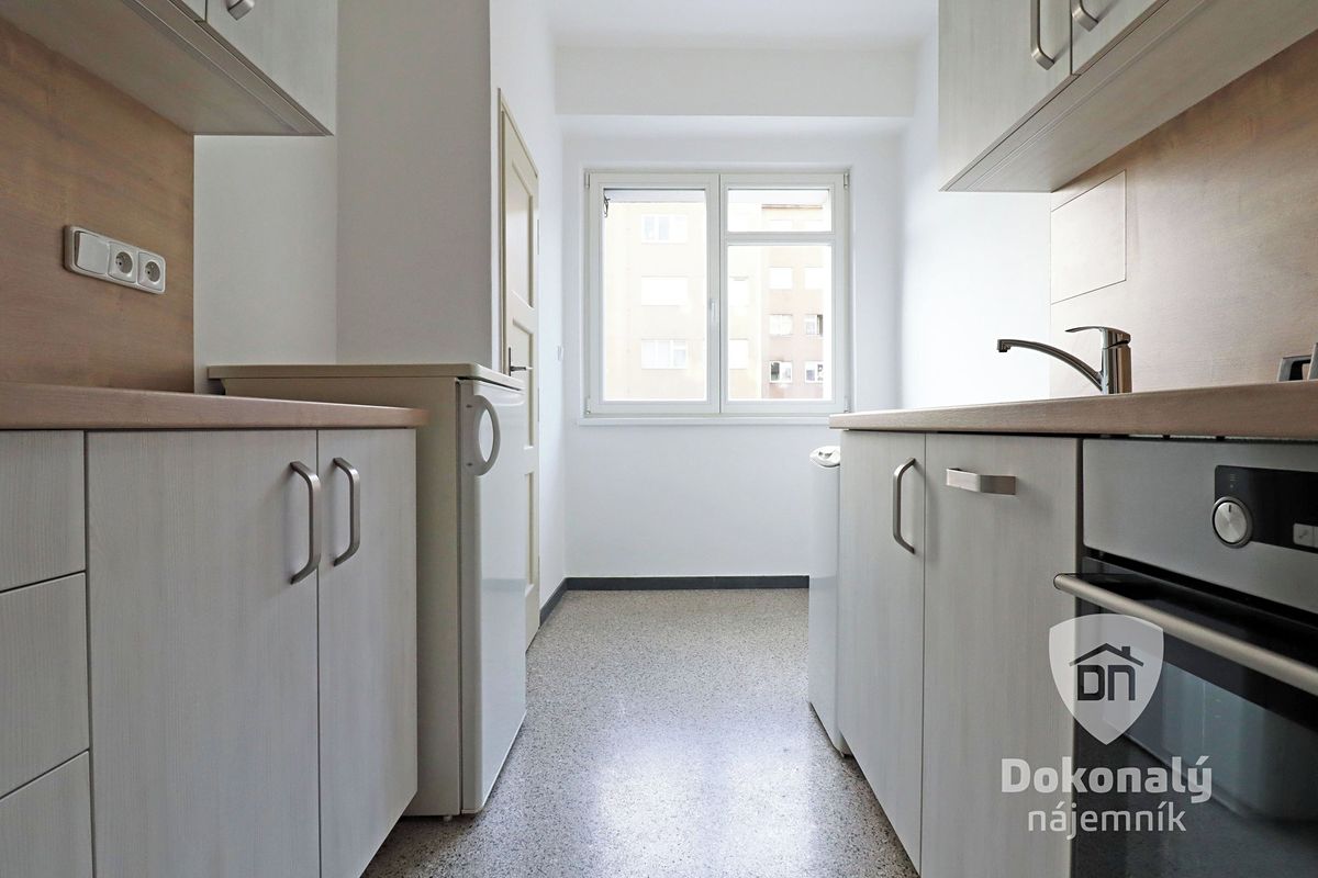 Pronájem bytu 2+1 56 m²