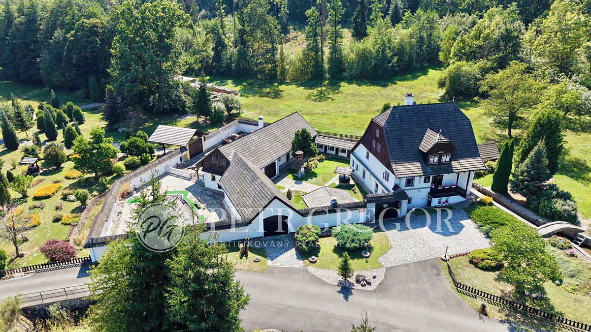 Prodej památky 100 m², pozemek 66000 m² – fotografie 3