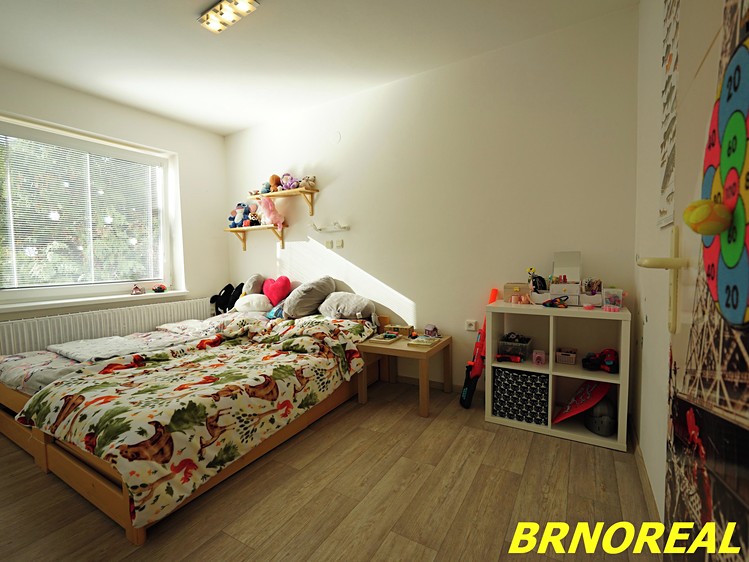 Haus zum Kauf, 302 m² (6 von 56)