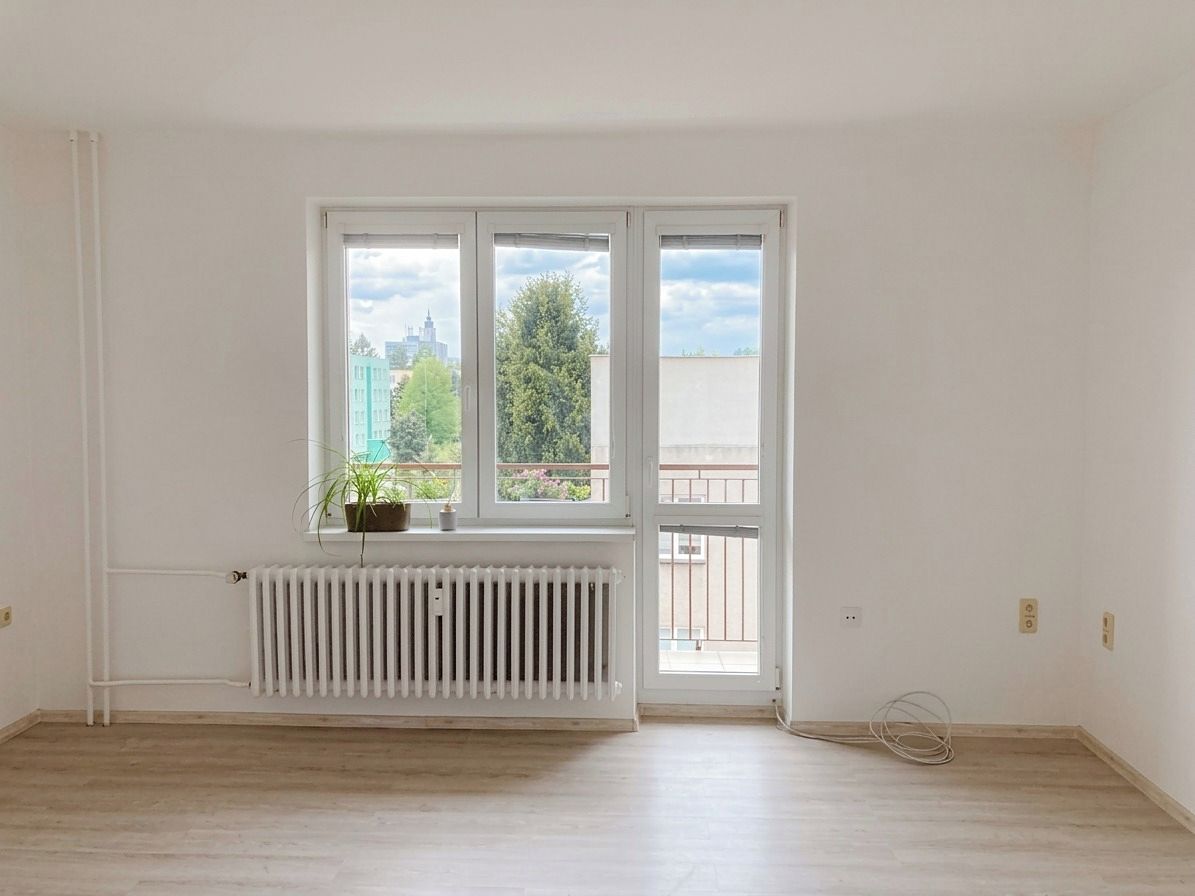 Pronájem bytu 2+1 62 m² – fotografie 2