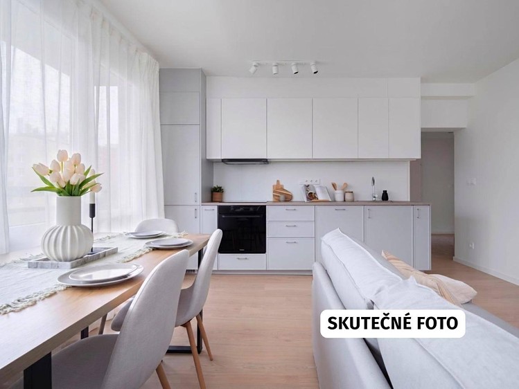 Prodej bytu 5+kk, 84 m² (1 z 21)