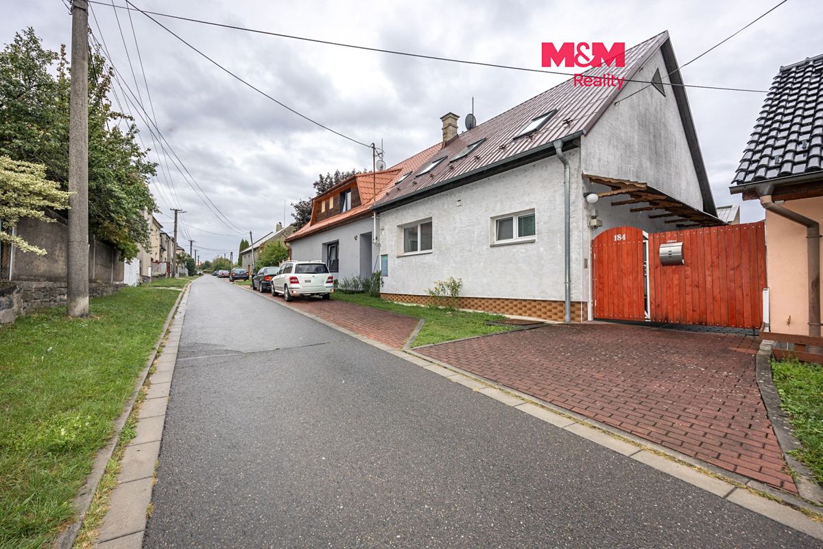 Prodej rodinného domu 130 m², pozemek 362 m²
