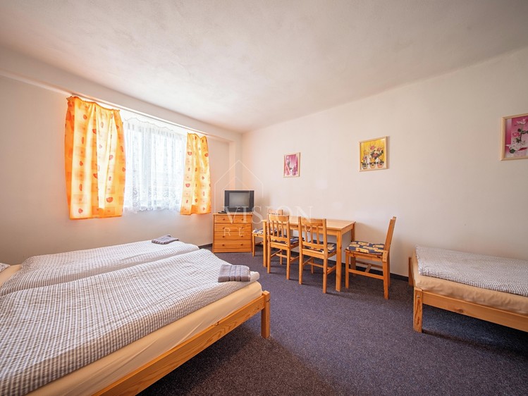 Prodej komerčního prostoru, 310 m² (24 z 50)