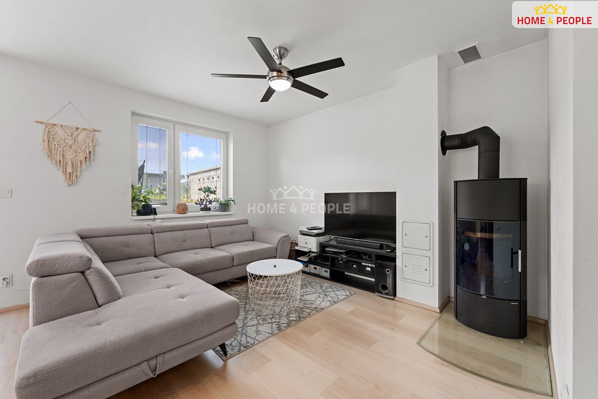 Prodej rodinného domu 150 m², pozemek 543 m² – fotografie 3