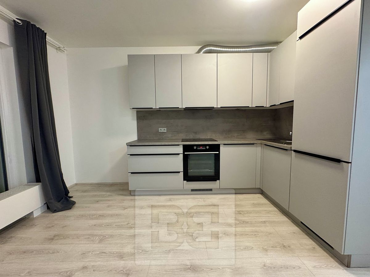 Pronájem bytu 1+kk 44 m² – fotografie 3