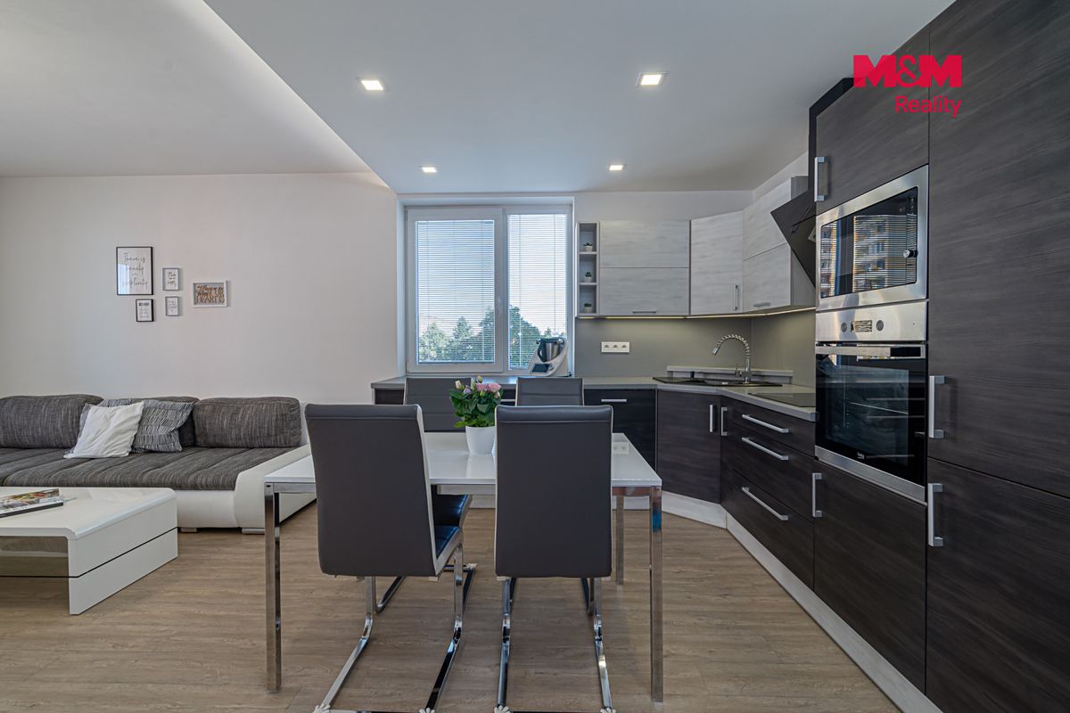 Pronájem bytu 3+kk 87 m² – fotografie 2
