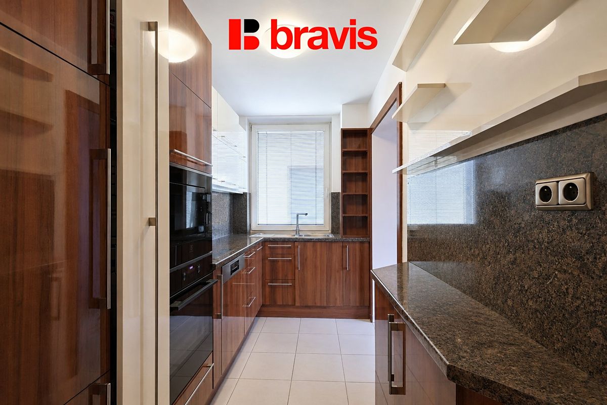 Pronájem bytu 3+kk 94 m²