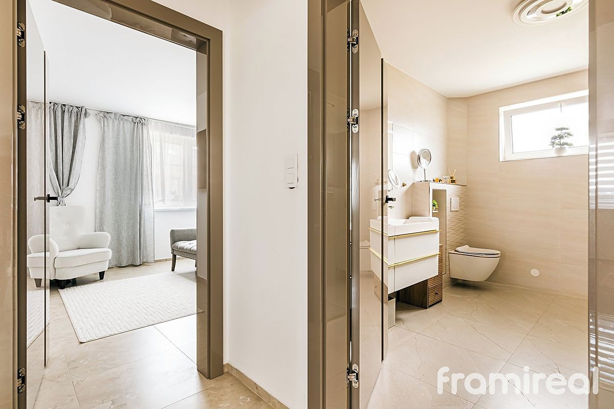 Prodej rodinného domu 132 m², pozemek 1208 m² – fotografie 5