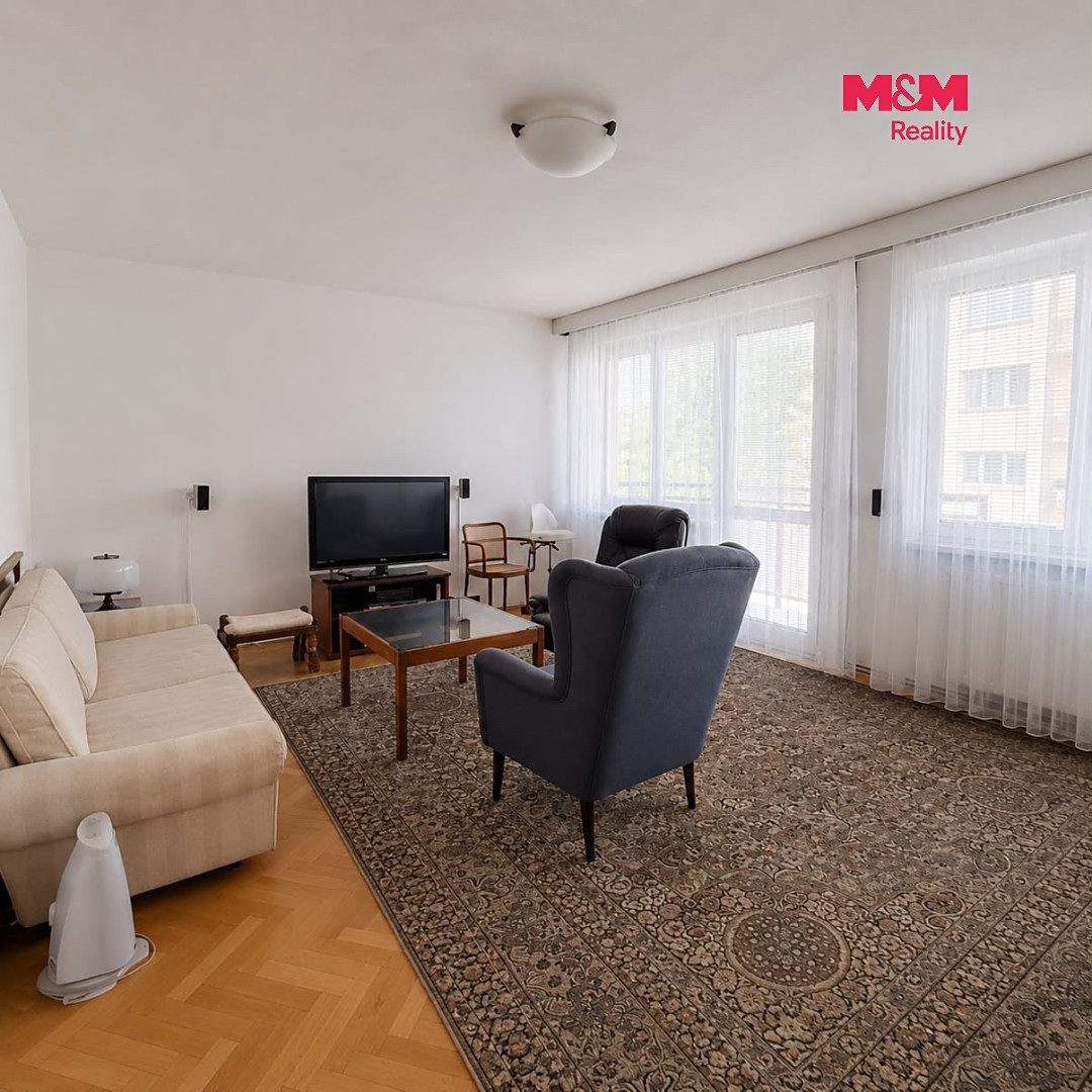Pronájem rodinného domu 184 m², pozemek 66 m² – fotografie 4
