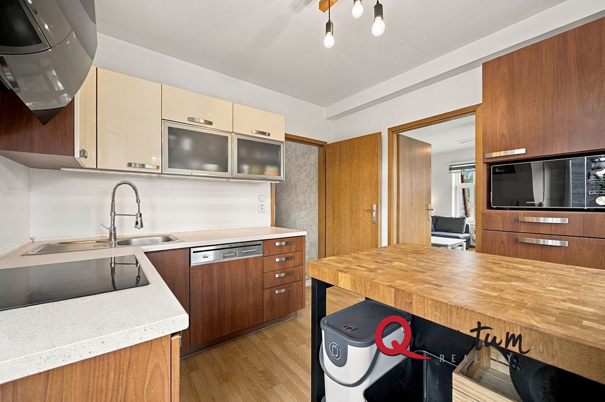 Prodej bytu 2+1 65 m² – fotografie 2