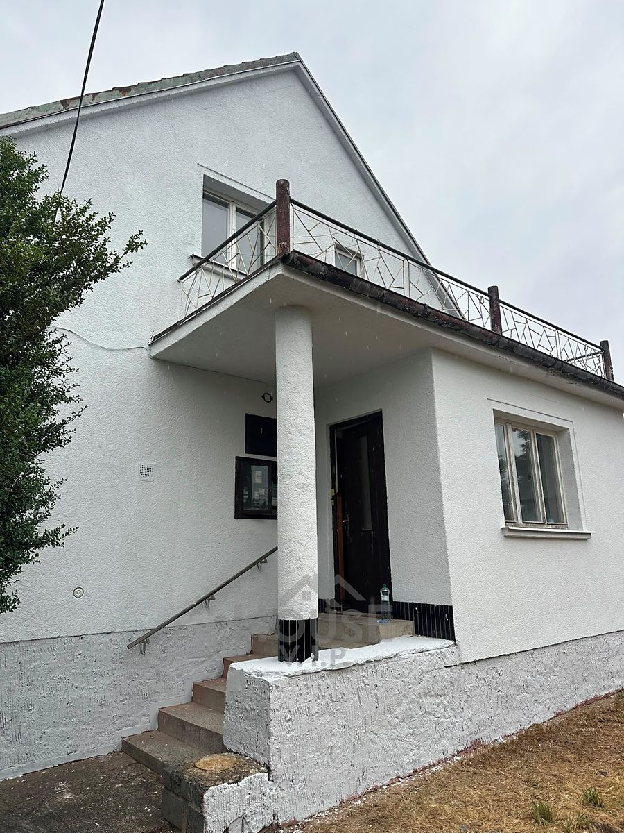 Prodej rodinného domu 400 m², pozemek 899 m²