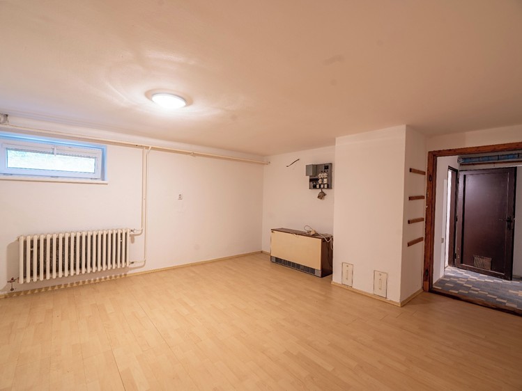 Будинок на продаж, 200 м² (10 з 18)