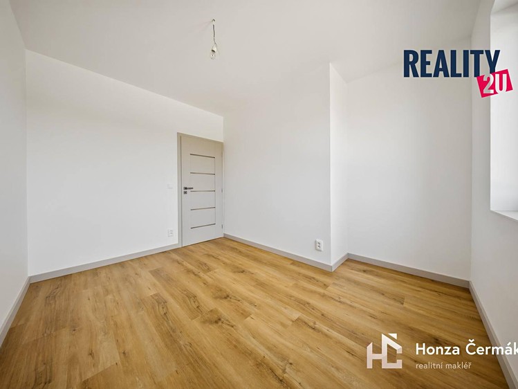 Prodej domu, 109 m² (13 z 30)