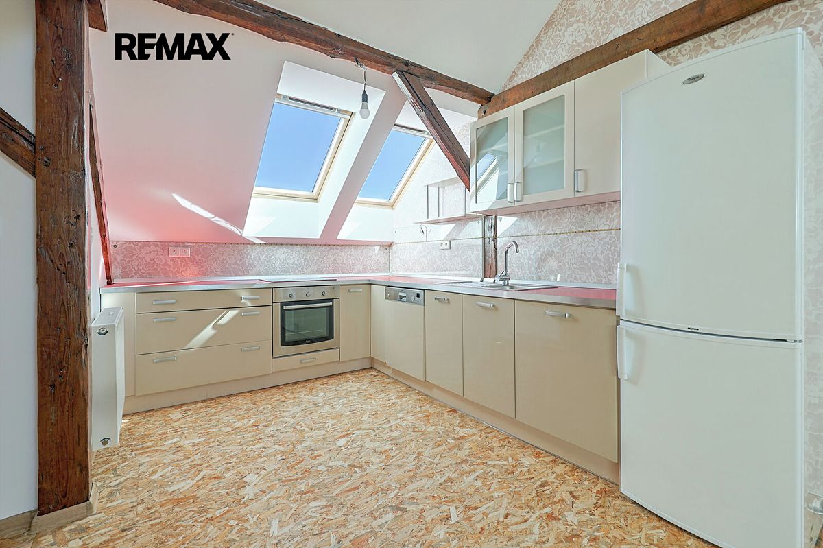 Pronájem bytu 3+kk 110 m²