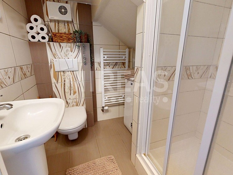 Prodej domu, 128 m² (16 z 25)