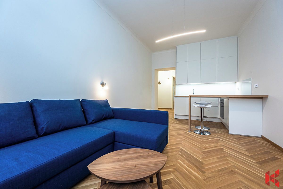 Pronájem bytu 2+kk 43 m² – fotografie 5
