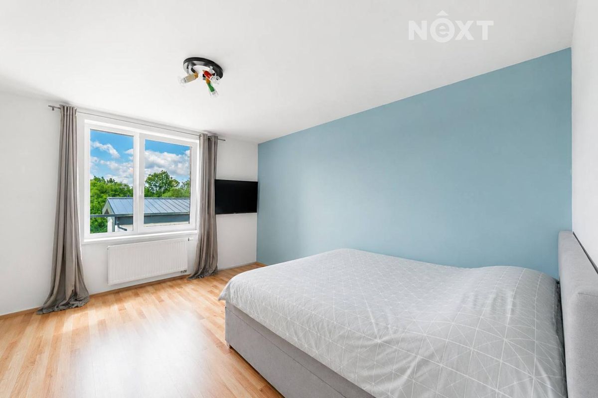 Pronájem bytu 2+kk 72 m² – fotografie 5