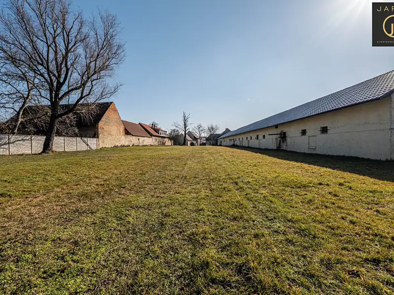 Prodej komerčního pozemku 5073 m², Rudná – náhled fotky 1