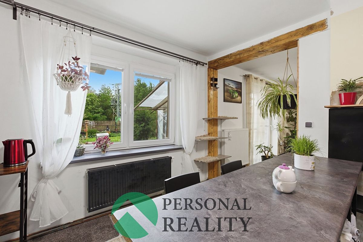 Prodej rodinného domu 117 m², pozemek 554 m² – fotografie 3